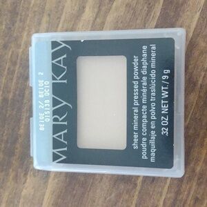 Mary Kay Powder